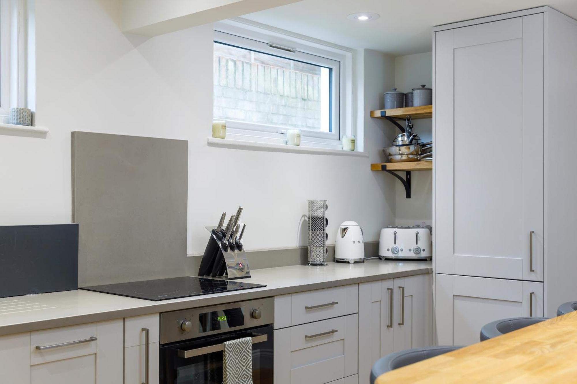 Spacious 2 Bedroom Apartment With Beautiful Garde Brighton Exterior photo