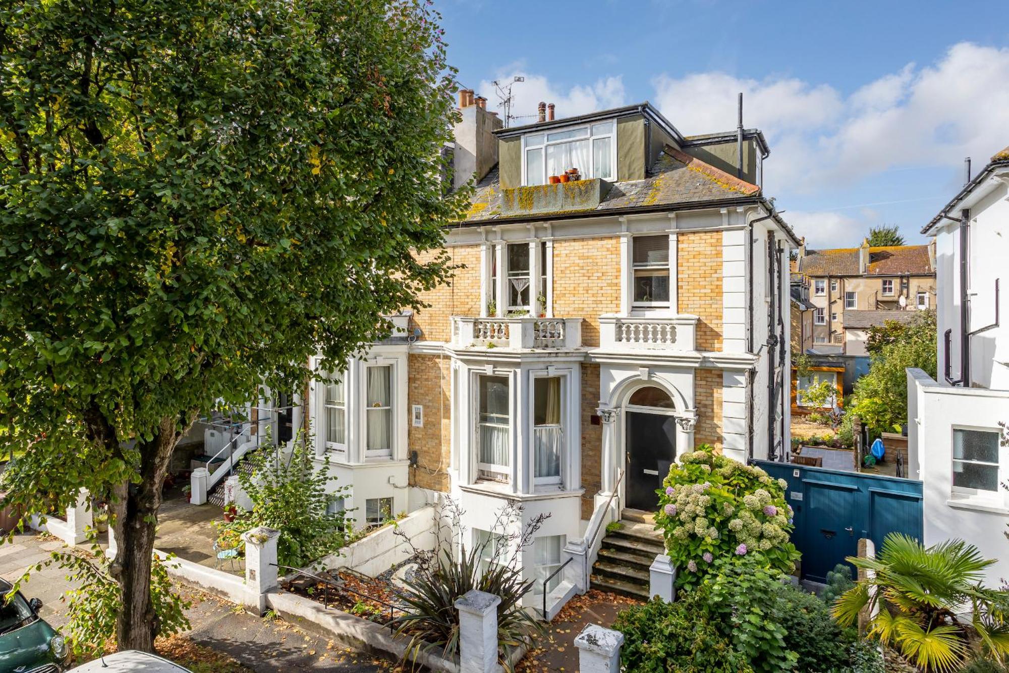Spacious 2 Bedroom Apartment With Beautiful Garde Brighton Exterior photo